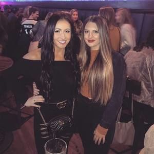 Meet your Posher, Nicole